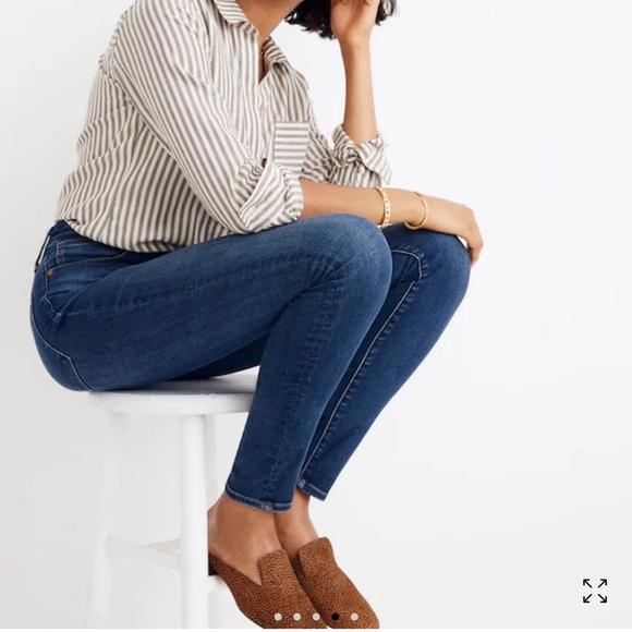 Madewell Curvy High-Rise Skinny Jeans in Hayes Wash - Picture 4 of 14